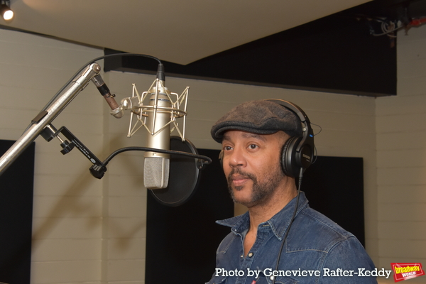 Photo Exclusive: The Cast of MOULIN ROUGE! THE MUSICAL Records CAROLS FOR A CURE 2022 Image
