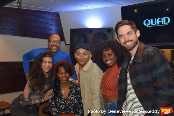 Photo Exclusive: The Cast of MOULIN ROUGE! THE MUSICAL Records CAROLS FOR A CURE 2022 Image