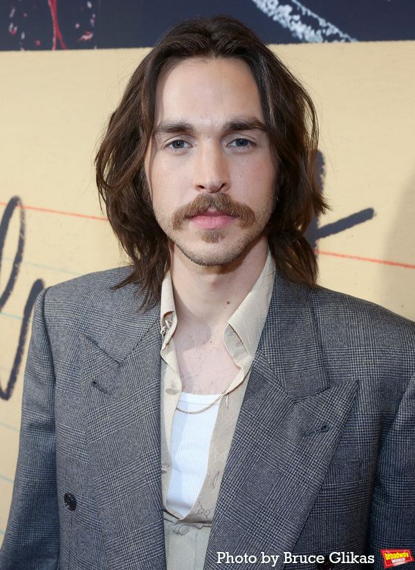 Photos: On the Red Carpet of ALMOST FAMOUS Opening Night Image