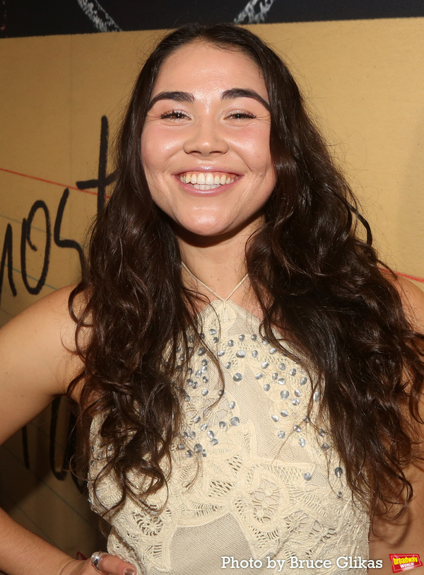 Photos: See Cameron Crowe, Solea Pfeiffer & More on the ALMOST FAMOUS Red Carpet Image
