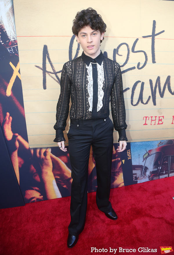 Photos: See Cameron Crowe, Solea Pfeiffer & More on the ALMOST FAMOUS Red Carpet Image