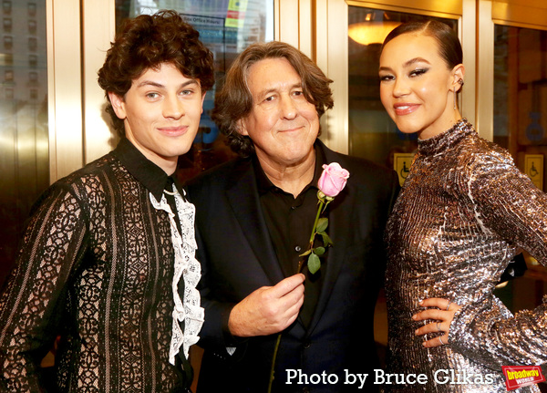 Photos: See Cameron Crowe, Solea Pfeiffer & More on the ALMOST FAMOUS Red Carpet Image