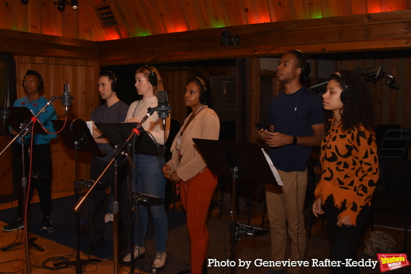Photo Exclusive: The Cast of INTO THE WOODS Sings 'Carols For a Cure' Image