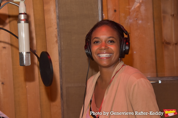 Photo Exclusive: The Cast of INTO THE WOODS Sings 'Carols For a Cure' Image