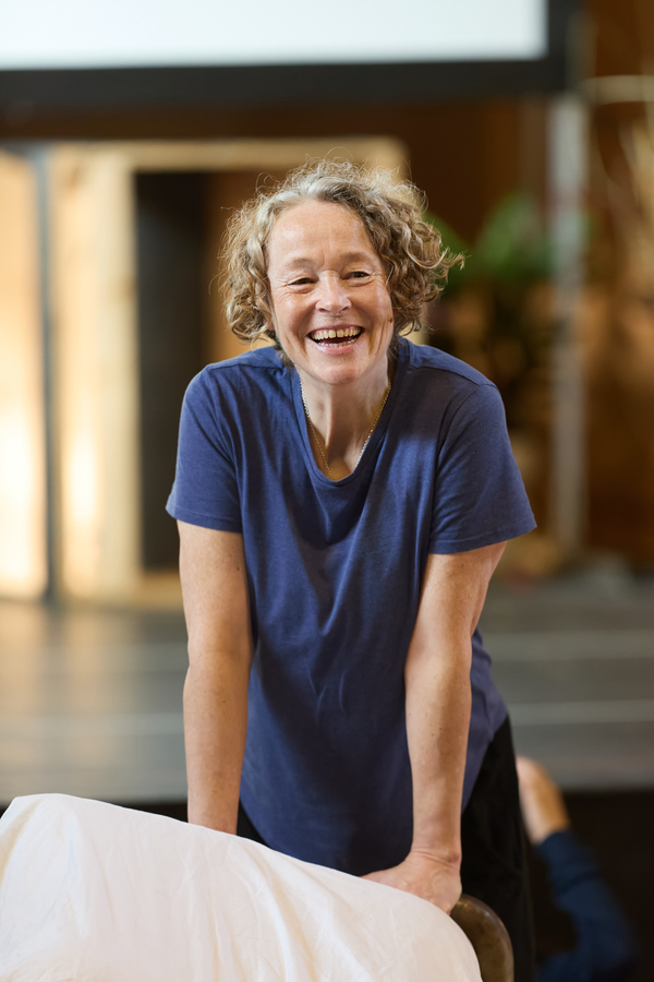 Photos: Go Inside Rehearsals for A CHRISTMAS CAROL at Rose Theatre Image