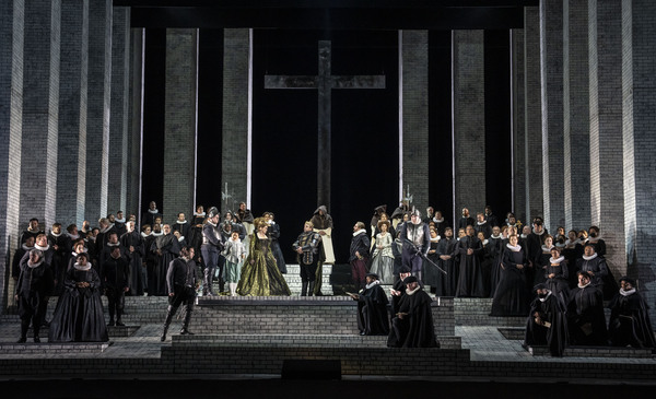 Photos: First Look at DON CARLOS at Lyric Opera of Chicago Image