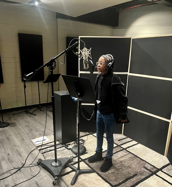Photos: Corey J of MJ Records 'Angels We Have Heard on High' for CAROLS FOR A CURE Image