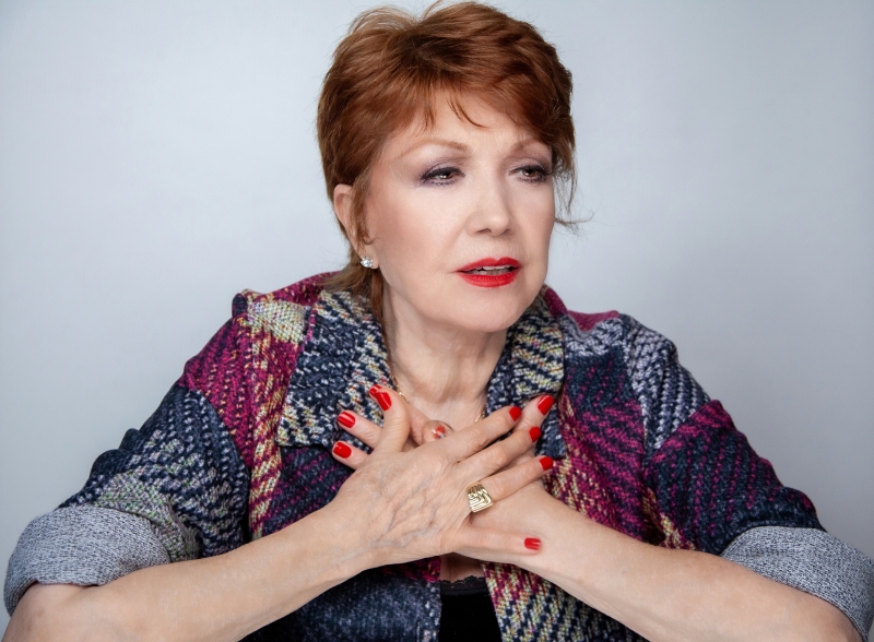 Feature: 30 Days Of Cabaret Gratitude - Day Twenty-Two - The Light Image