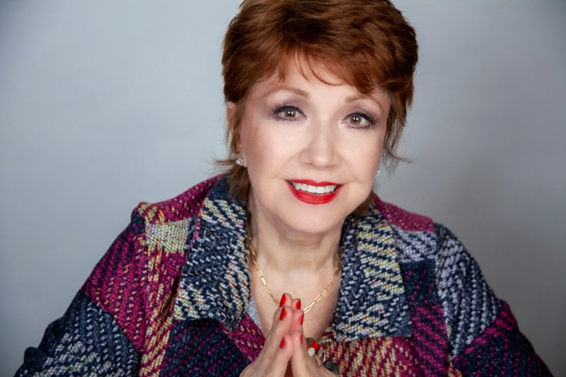 Feature: 30 Days Of Cabaret Gratitude - Day Twenty-Two - The Light Image