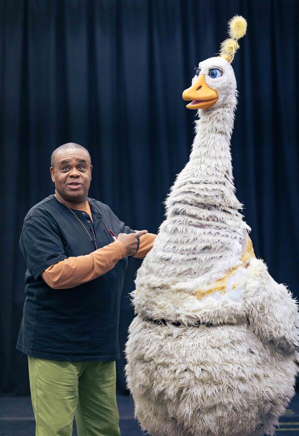 Photos: In Rehearsal For Hackney Empire's Christmas Pantomime MOTHER GOOSE 