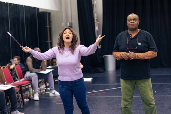 Photos: In Rehearsal For Hackney Empire's Christmas Pantomime MOTHER GOOSE Image