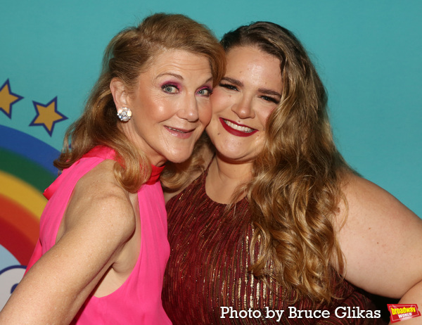 Photos: The Cast Of KIMBERLY AKIMBO Hits the Red Carpet On Opening Night! Image