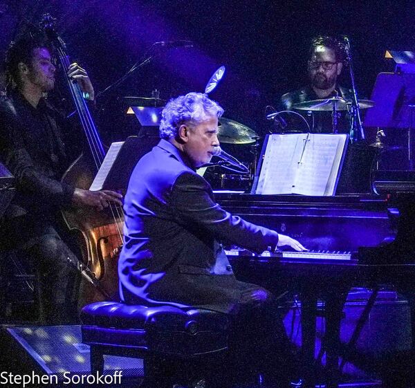 Photos: Michael Childers Presents NEW YORK, NEW YORK at the MCCallum Theatre Image