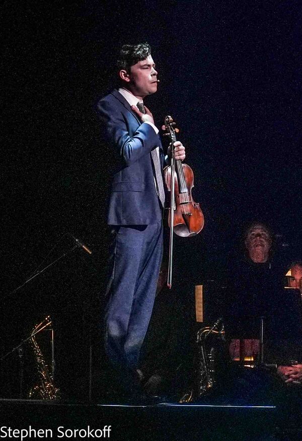 Photos: Michael Childers Presents NEW YORK, NEW YORK at the MCCallum Theatre Image