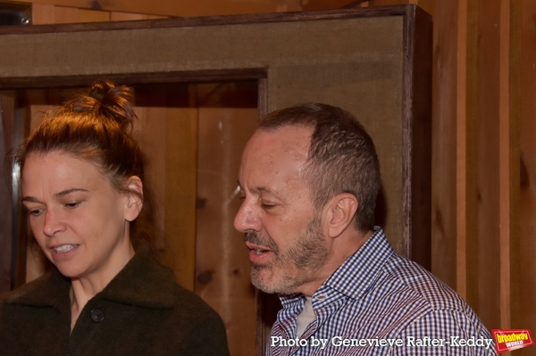 Photo Exclusive: The Cast of THE MUSIC MAN Sings 'Carols For A Cure' Image