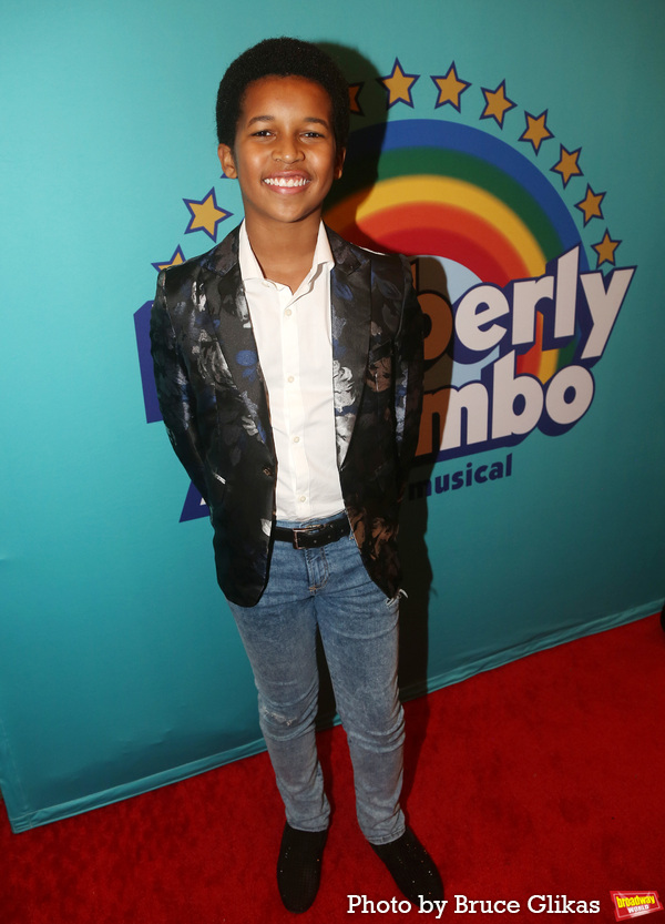 Photos: The Stars Walk the Red Carpet at Opening Night of KIMBERLY AKIMBO Image