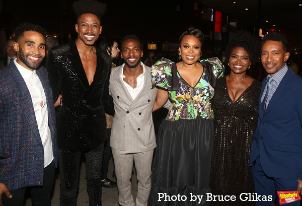 Photos: The Stars Walk the Red Carpet at Opening Night of KIMBERLY AKIMBO Image