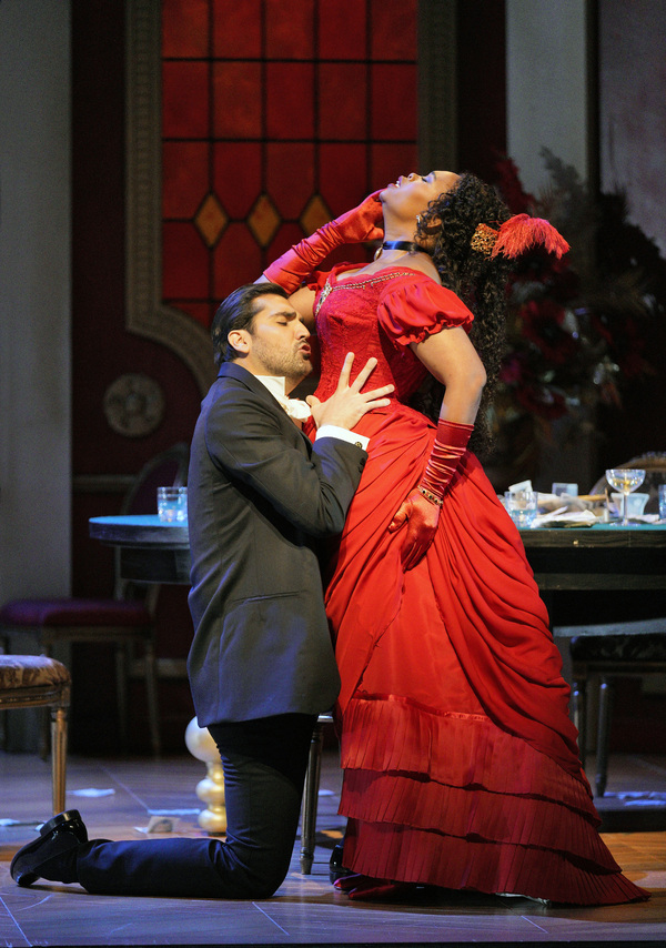 Photos: First Look at San Francisco Opera's LA TRAVIATA Image