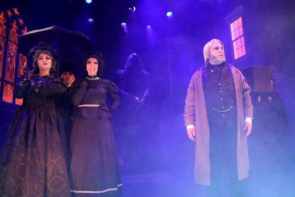 Photos: First Look at Theatre Three's A CHRISTMAS CAROL Image