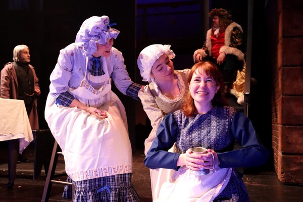Photos: First Look at Theatre Three's A CHRISTMAS CAROL Image