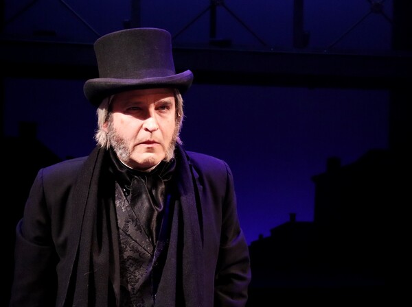 Photos: First Look at Theatre Three's A CHRISTMAS CAROL Image