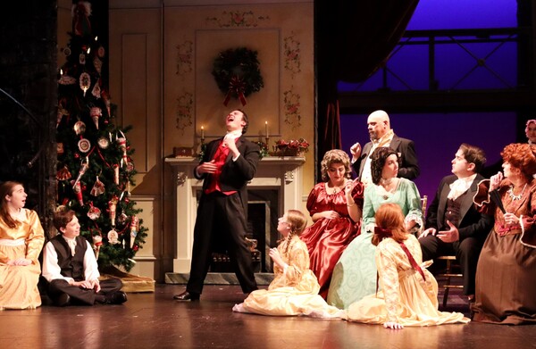 Photos: First Look at Theatre Three's A CHRISTMAS CAROL Image