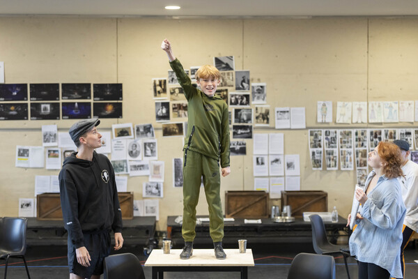 Photos: Inside Rehearsal For Disney's NEWSIES, Beginning in London This Month Image