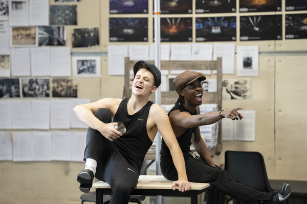Photos: Inside Rehearsal For Disney's NEWSIES, Beginning in London This Month Image