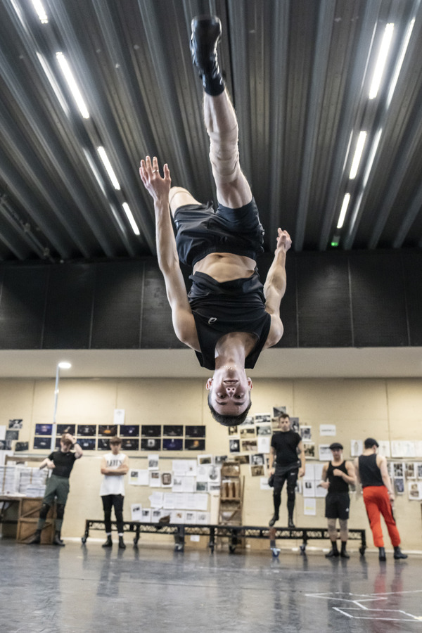 Photos: Inside Rehearsal For Disney's NEWSIES, Beginning in London This Month Image