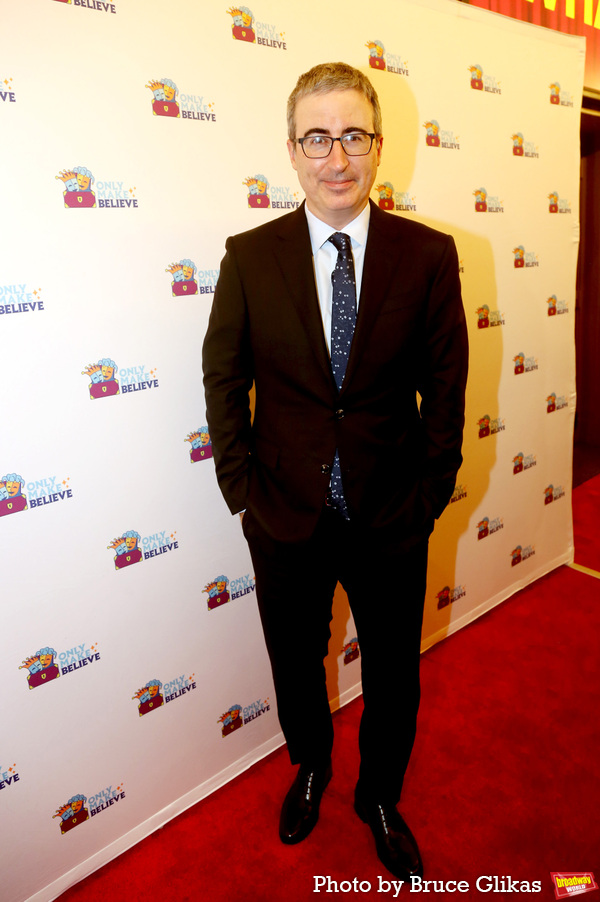 Photos: Stars Walk the Red Carpet at Only Make Believe BACK ON BROADWAY Gala Image