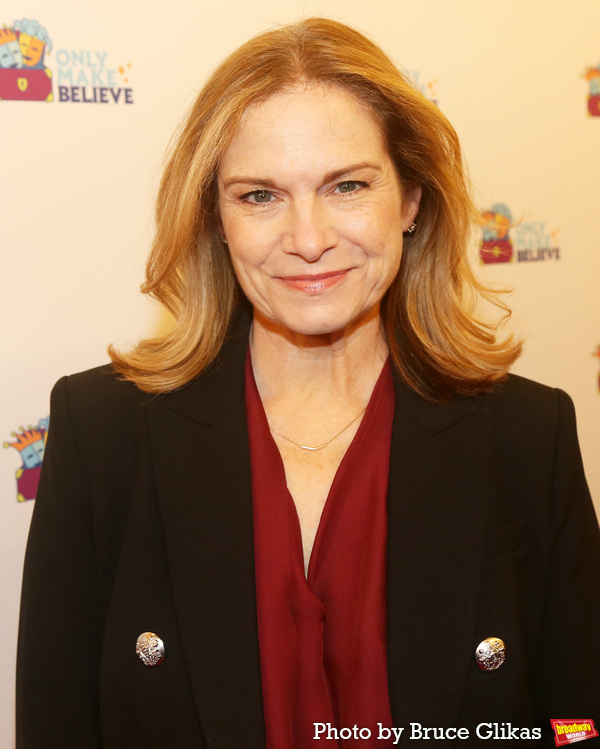 Photos: Stars Walk the Red Carpet at Only Make Believe BACK ON BROADWAY Gala Image