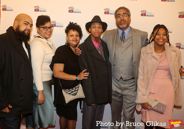 Photos: Stars Walk the Red Carpet at Only Make Believe BACK ON BROADWAY Gala Image