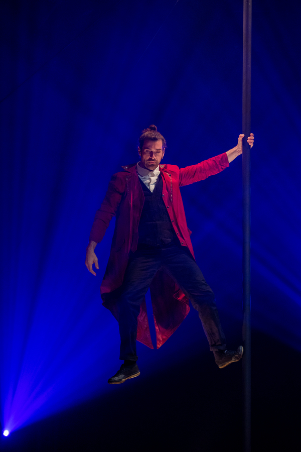 Photos: First Look At LA CLIQUE At Spiegeltent in Leicester Square Image