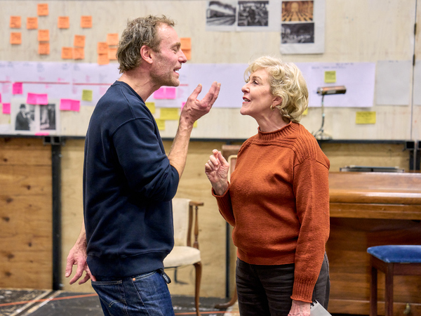 Mark Waschke, Patricia Hodge Photo