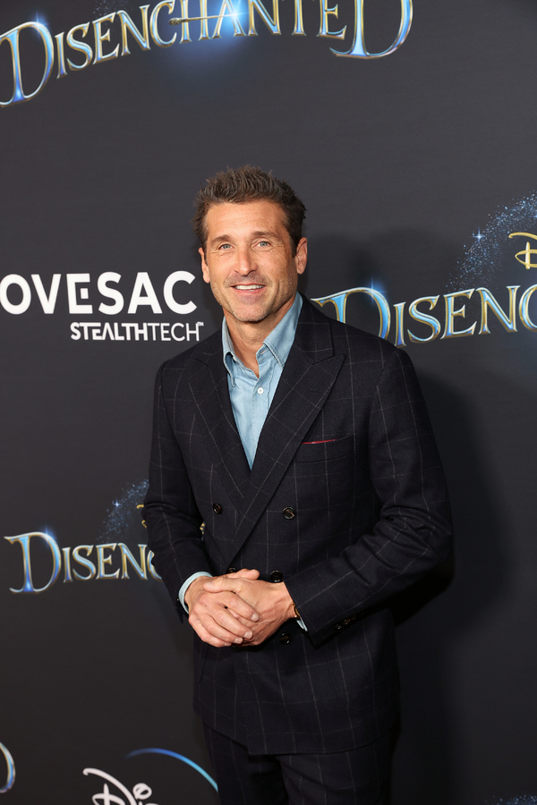 Photos: Idina Menzel, Amy Adams & the DISENCHANTED Cast Hit the Red Carpet at Hollywood Premiere Image