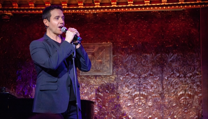 Review: SANTINO FONTANA Rises High To The Occasion At 54 Below  Image