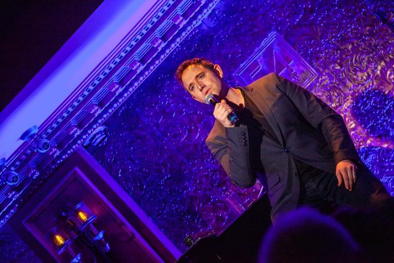 Review: SANTINO FONTANA Rises High To The Occasion At 54 Below Image