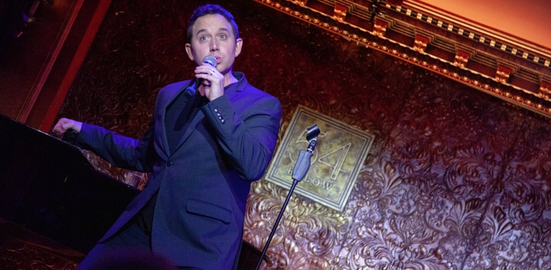 Review: SANTINO FONTANA Rises High To The Occasion At 54 Below Image