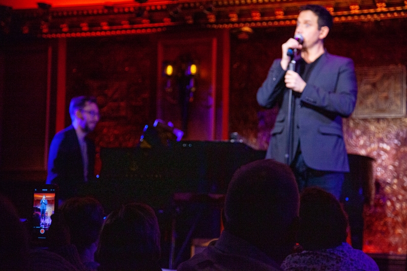 Review: SANTINO FONTANA Rises High To The Occasion At 54 Below Image