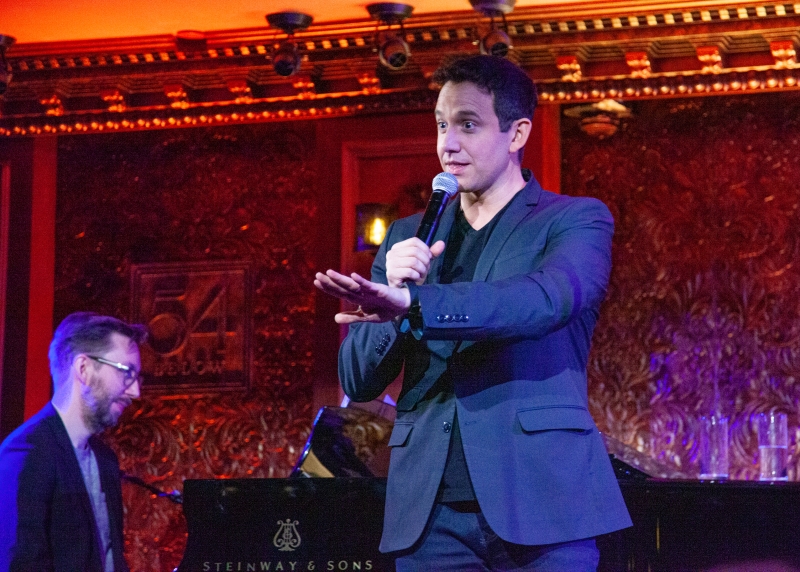 Review: SANTINO FONTANA Rises High To The Occasion At 54 Below Image