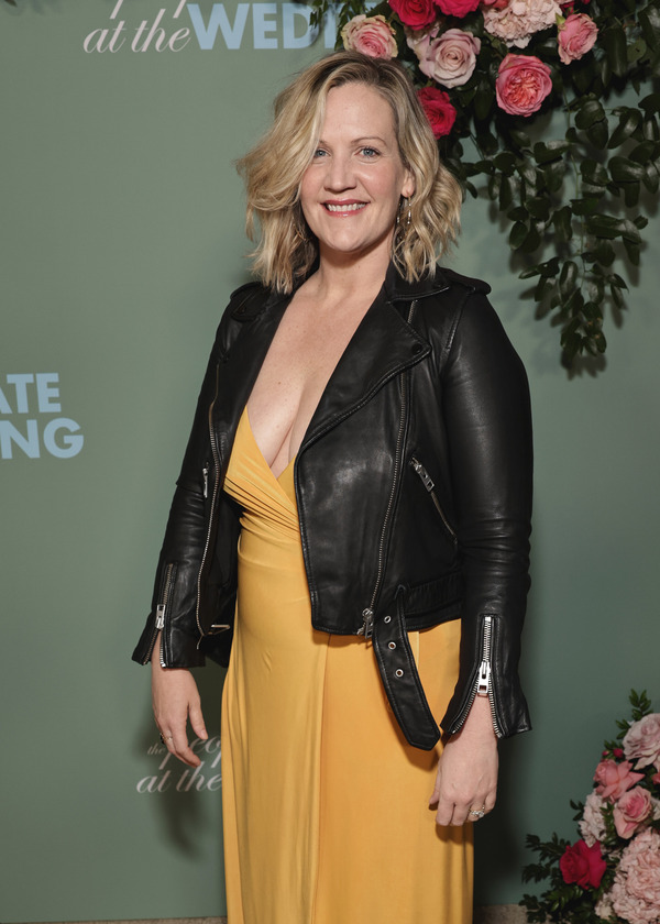 Photos: Ben Platt, Kristen Bell & More on THE PEOPLE WE HATE AT THE WEDDING Red Carpet 