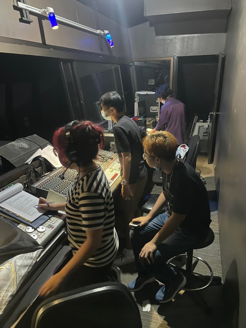 BEHIND THE SCENES: Carlo Vergara's New Play, INDAYUGANG BANAL Image