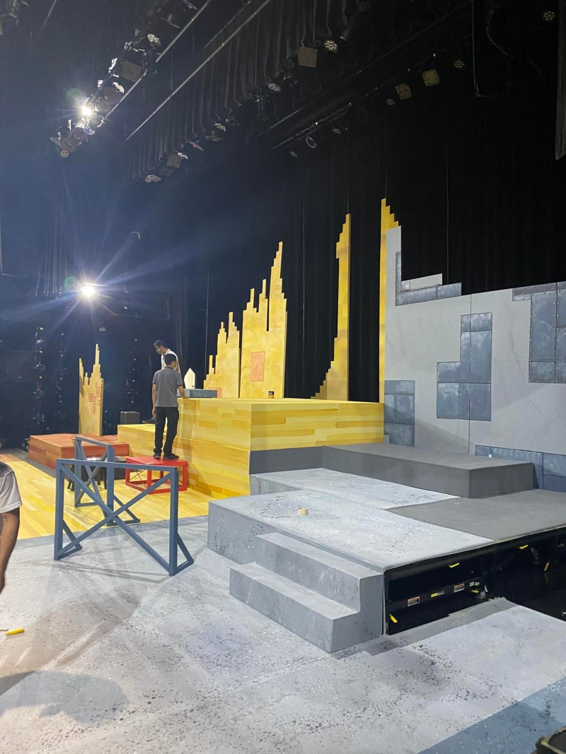 BEHIND THE SCENES: Carlo Vergara's New Play, INDAYUGANG BANAL Image