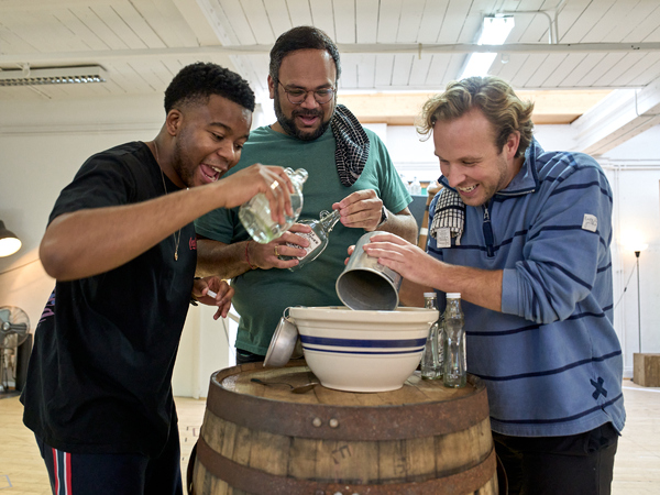 Photos: Inside Rehearsal For DOLLY PARTON'S SMOKY MOUNTAIN CHRISTMAS CAROL Image