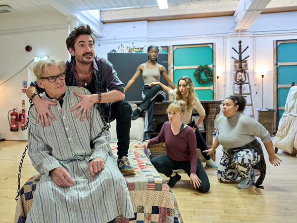 Photos: Inside Rehearsal For DOLLY PARTON'S SMOKY MOUNTAIN CHRISTMAS CAROL Image