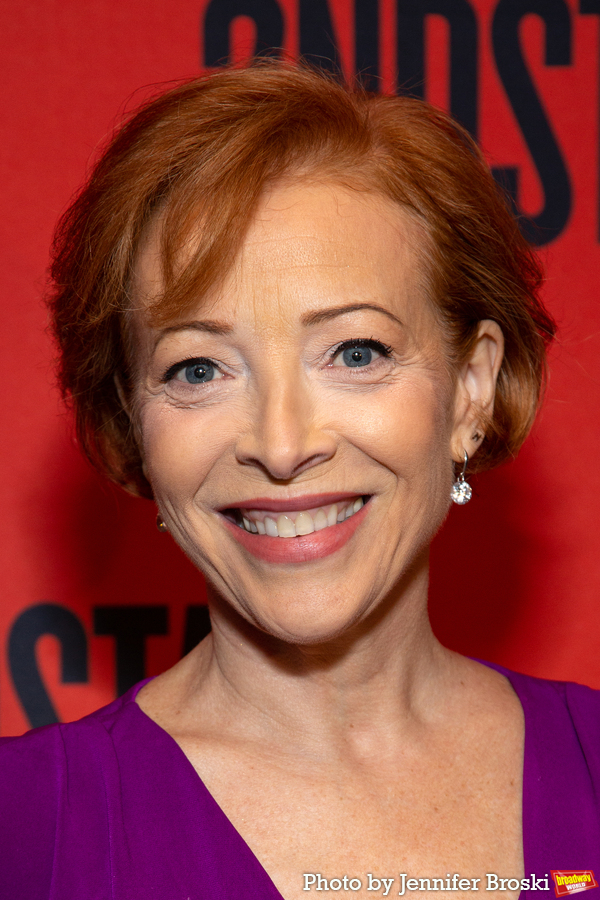 Photos: The Company of BETWEEN RIVERSIDE AND CRAZY Meets the Press! Image