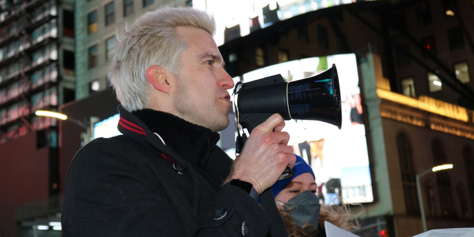 Photos & Video: Actors' Equity Members Rally in Times Square for a Fair Deal on Broadway Photo