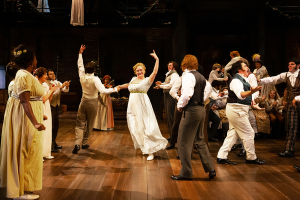 Photos: First Look at A CHRISTMAS CAROL at Alley Theatre Image