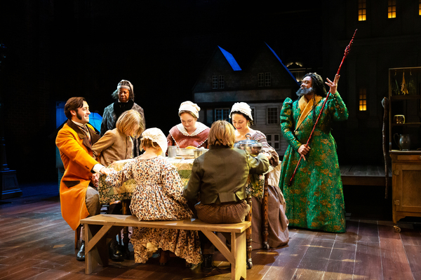 Photos: First Look at A CHRISTMAS CAROL at Alley Theatre Image