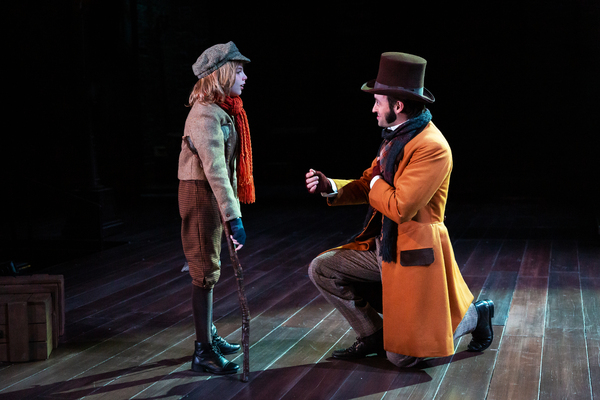 Photos: First Look at A CHRISTMAS CAROL at Alley Theatre Image